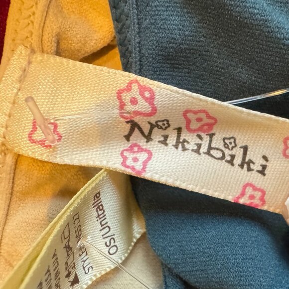 5 NEW Nikibiki Soft Long Sleeve Scoop Neck Tops - Picture 7 of 9